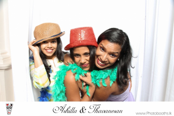 Ashilla & Thaoanesan Wedding Photobooths Pictures (92)