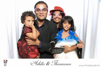 Ashilla & Thaoanesan Wedding Photobooths Pictures (97)