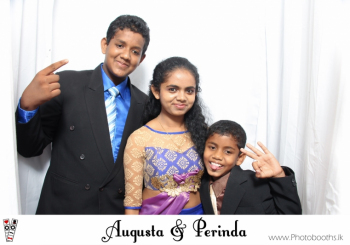 Wedding-photobooth-Augusta-Perinda-srilanka (77)