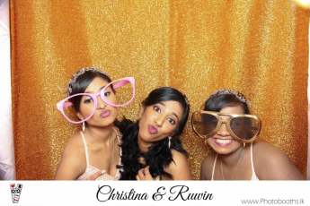 Chistina & Ruwin Wedding Photo-Booth (109)