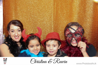 Chistina & Ruwin Wedding Photo-Booth (185)