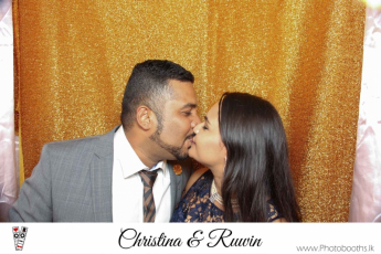 Chistina & Ruwin Wedding Photo-Booth (199)