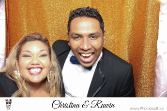 Chistina & Ruwin Wedding Photo-Booth (209)