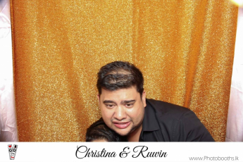 Chistina & Ruwin Wedding Photo-Booth (217)