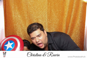 Chistina & Ruwin Wedding Photo-Booth (218)
