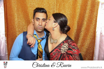 Chistina & Ruwin Wedding Photo-Booth (232)
