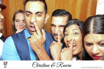 Chistina & Ruwin Wedding Photo-Booth (242)