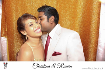 Chistina & Ruwin Wedding Photo-Booth (245)
