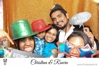 Chistina & Ruwin Wedding Photo-Booth (255)