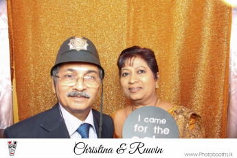 Chistina & Ruwin Wedding Photo-Booth (256)