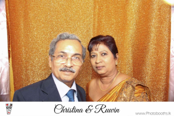 Chistina & Ruwin Wedding Photo-Booth (257)
