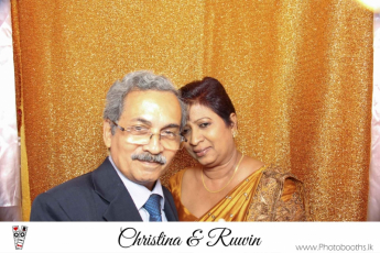 Chistina & Ruwin Wedding Photo-Booth (258)