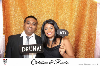 Chistina & Ruwin Wedding Photo-Booth (262)