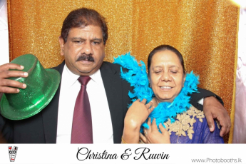 Chistina & Ruwin Wedding Photo-Booth (276)