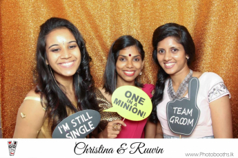 Chistina & Ruwin Wedding Photo-Booth (31)