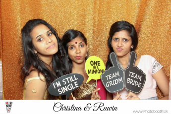 Chistina & Ruwin Wedding Photo-Booth (33)