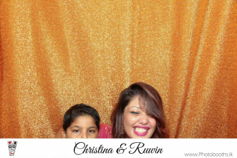 Chistina & Ruwin Wedding Photo-Booth (41)
