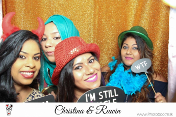 Chistina & Ruwin Wedding Photo-Booth (44)