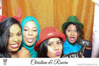 Chistina & Ruwin Wedding Photo-Booth (48)