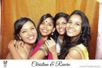 Chistina & Ruwin Wedding Photo-Booth (61)