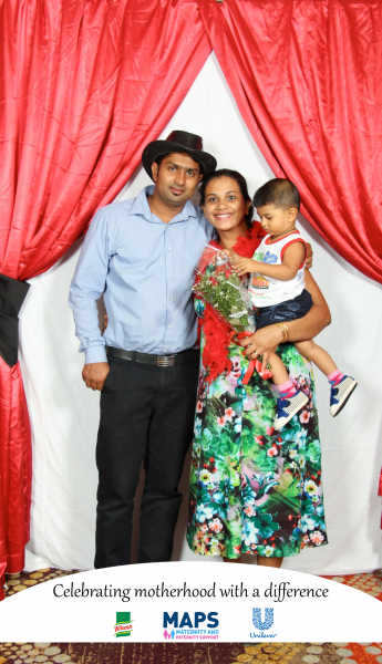 photo-booth-pictures-mothers-day (15)