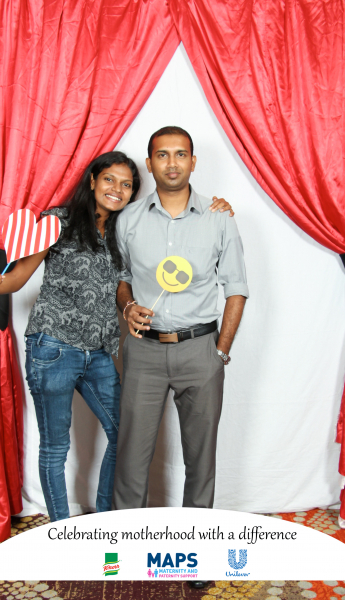 photo-booth-pictures-mothers-day (4)