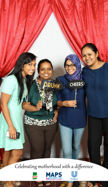photo-booth-pictures-mothers-day (6)