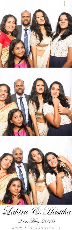Lahiru & Hasitha Wedding photobooth Pictures